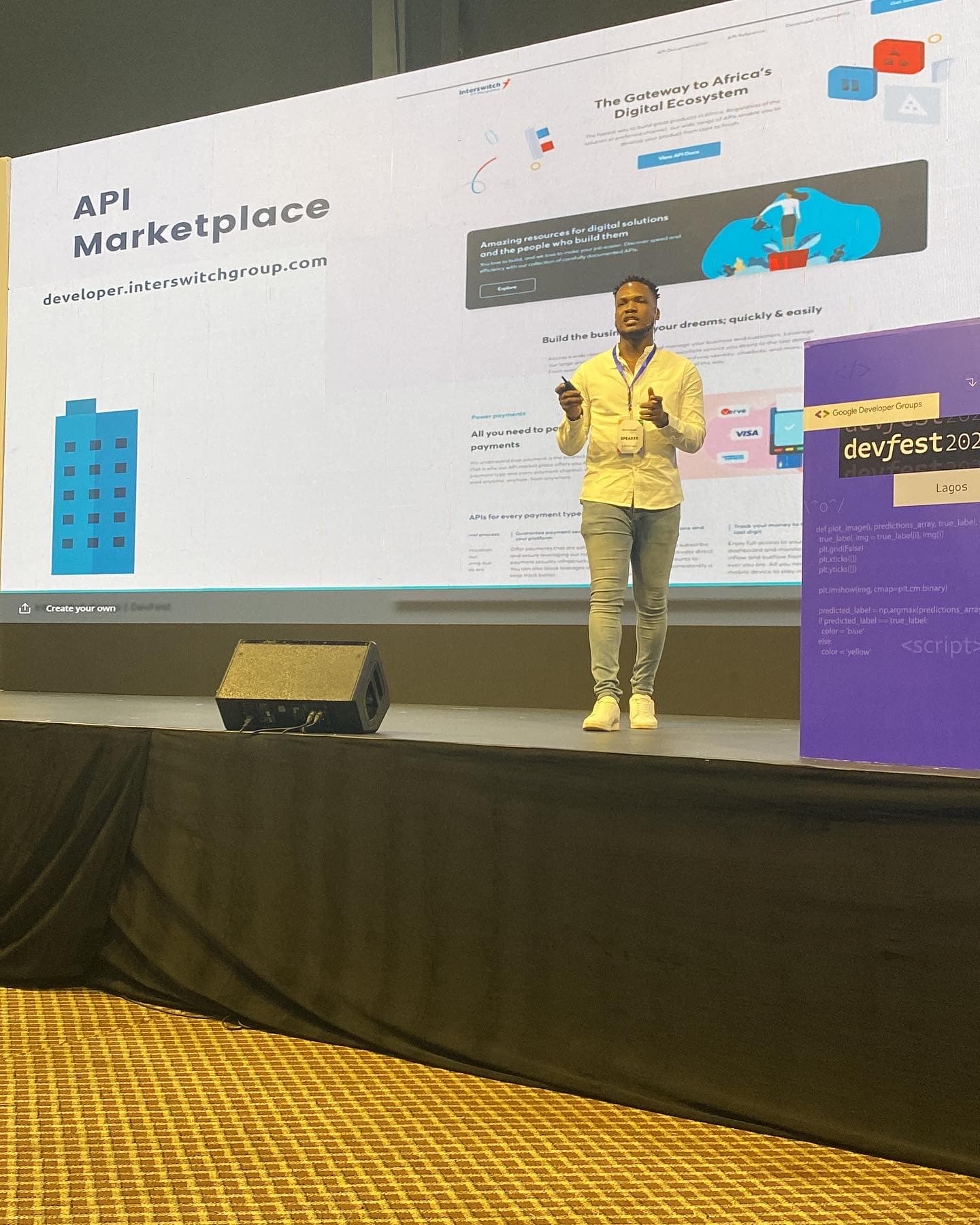 Tochii presenting the Interswitch API Marketplace at DevFest Lagos